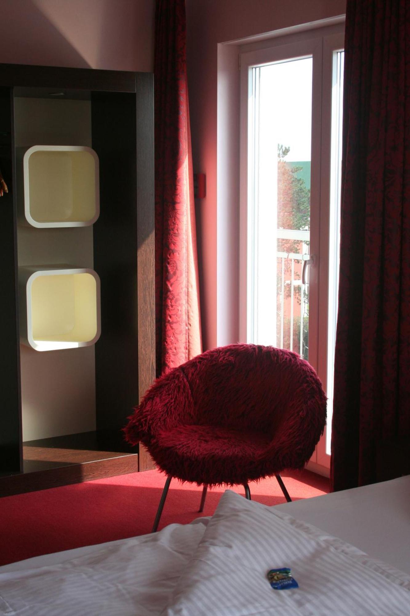 Mein Schlosshotel Heusenstamm Habitación foto