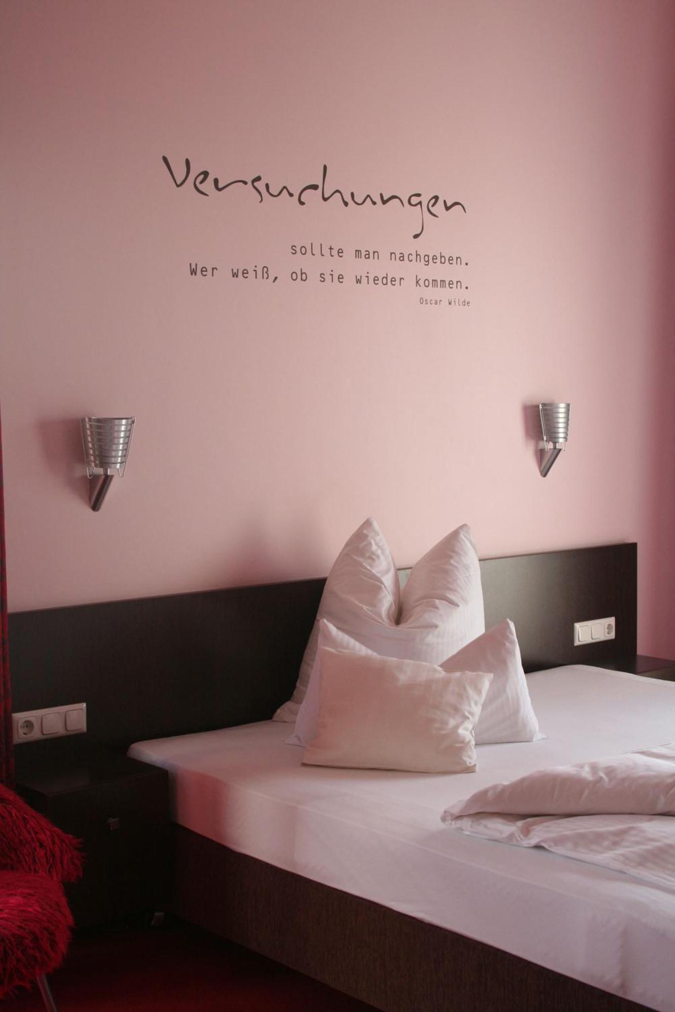 Mein Schlosshotel Heusenstamm Habitación foto
